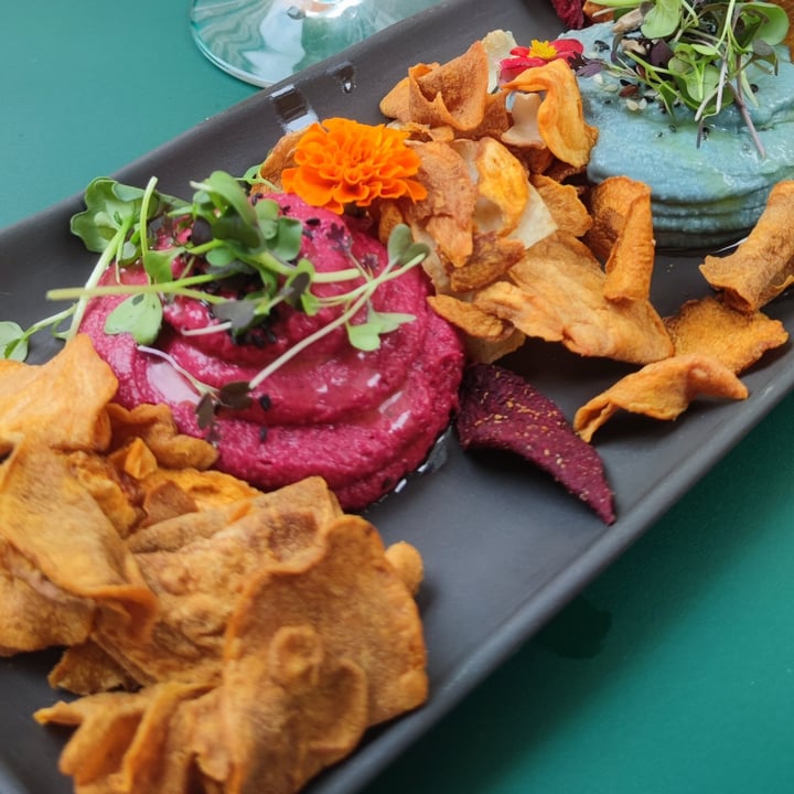 photo of Garage Coffee Candy Hummus shared by @fredericbarcelo on  19 Sep 2021 - review