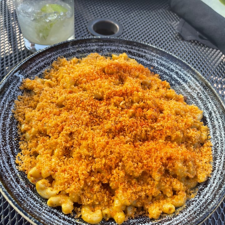 photo of Vegan Street Mac n’ Cheeze shared by @tszedlak on  02 May 2021 - review