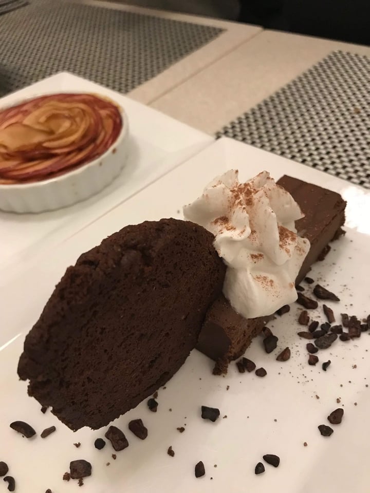 photo of True Bistro (Closed) Chocolate for life shared by @aestheticallyadventurous on  21 Mar 2019 - review