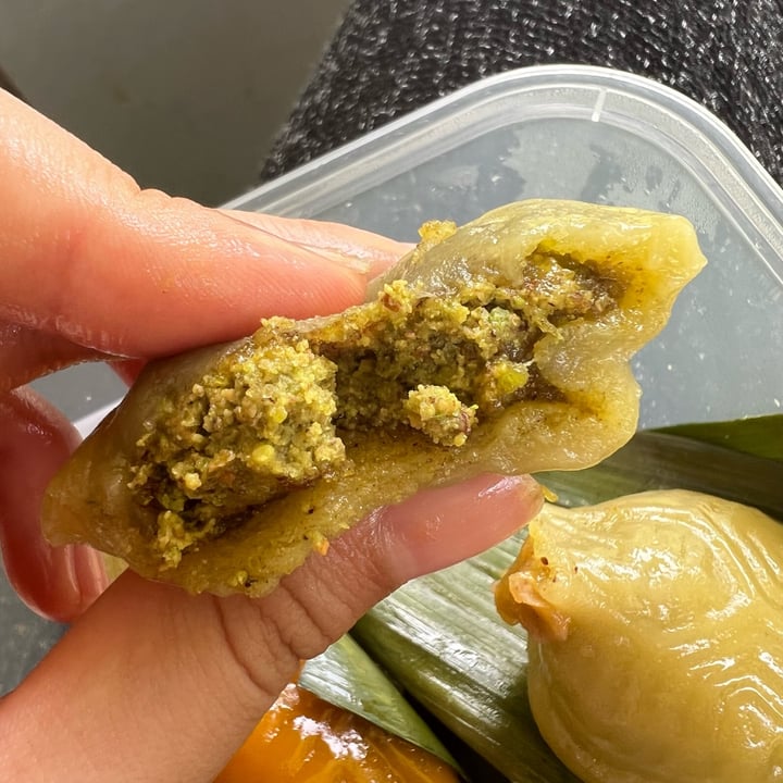 photo of The Ang Ku Kueh Hut Pistachio Ang Ku Kueh shared by @consciouscookieee on  15 Apr 2022 - review