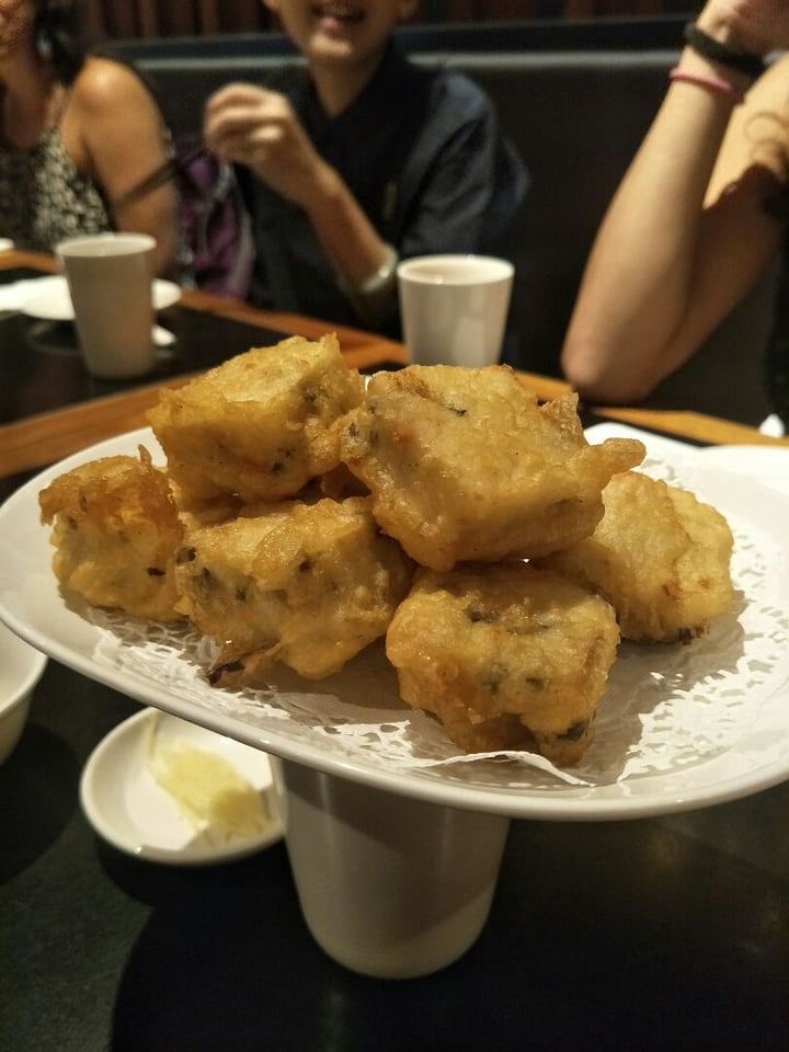 photo of Din Tai Fung Deep Fried Handmade Tofu with Water Chestnuts & Mushrooms shared by @lou on  17 Apr 2019 - review