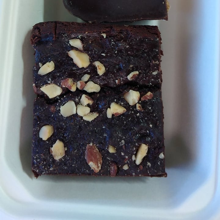 photo of Wildsprout Sweet potato brownie shared by @laurenbettyd on  27 Apr 2022 - review