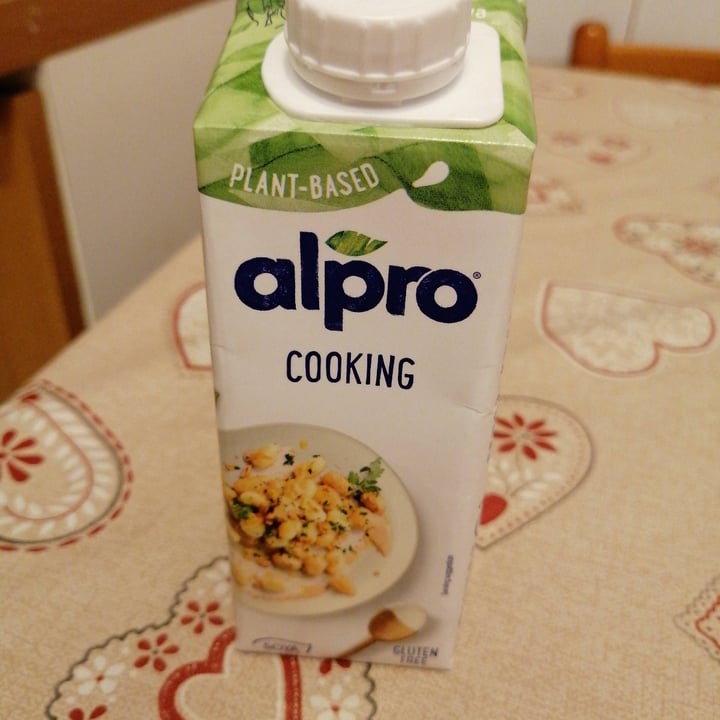 photo of Alpro Cooking/Cuisine Soya 14% Fat shared by @martinika96 on  29 Mar 2022 - review
