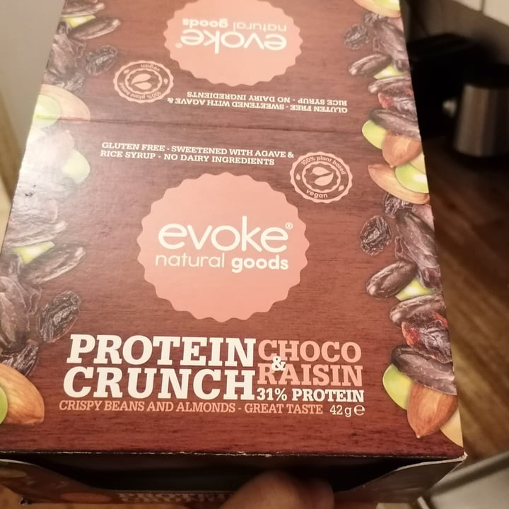 photo of Evoke Natural Goods Protein Crunch choko&raisin shared by @hennaemilia on  16 Dec 2020 - review