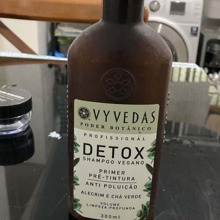 review photo of Vyvedas Detox shampoo shared by @danilo1982 on 29 Jan 2022 - review