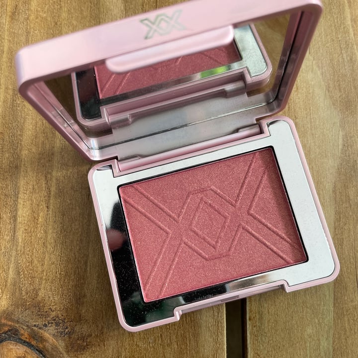 review photo of Revolution Beauty XX Revolution XXcess Blush Powder shared by @rainfall on 10 May 2022 - review