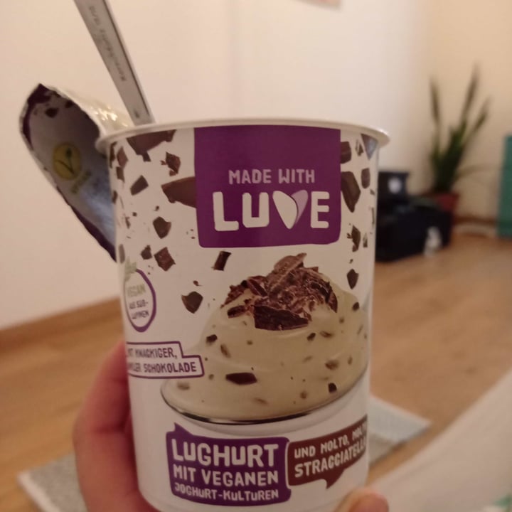 photo of Made With Luve Stracciatella Lughurt shared by @sufinusa on  24 Apr 2021 - review