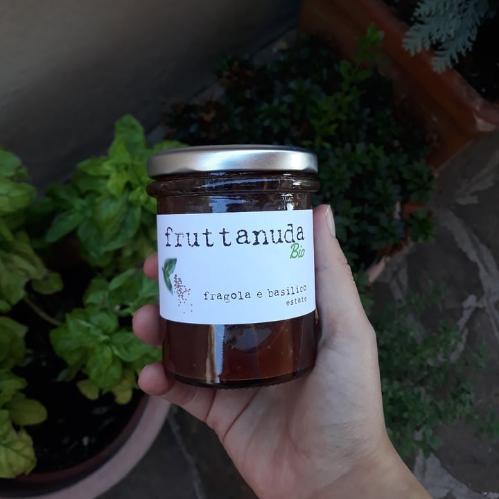 photo of Fruttanuda Composta di fragole e basilico shared by @suamaestacy on  07 Nov 2022 - review