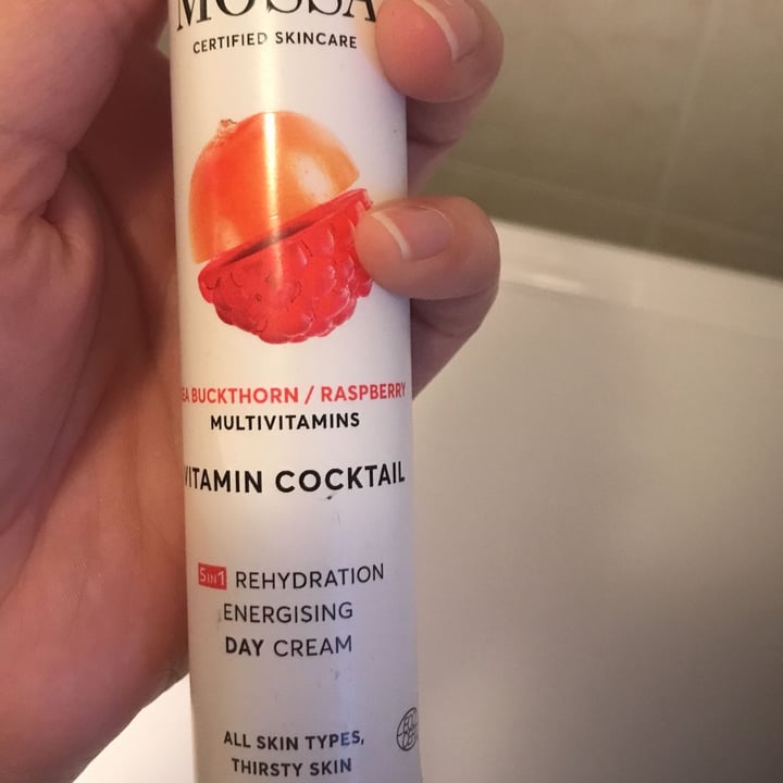 photo of Mossa Cosmetics Day cream shared by @carolwaleed on  11 Dec 2021 - review