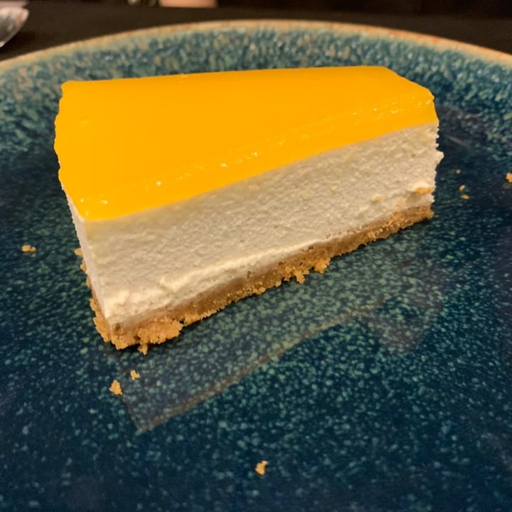 photo of Verdechiaro CheeseCake di avena con gelée di mango shared by @luvgreen on  14 May 2022 - review