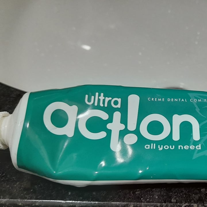 photo of Herbal Dentifricio shared by @silviabrito on  06 May 2022 - review