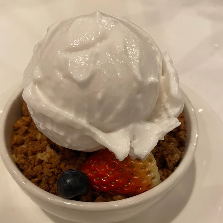 photo of Original Sin Mediterranean Restaurant Apple Crumble with Coconut Ice Cream shared by @fxk on  17 Apr 2021 - review
