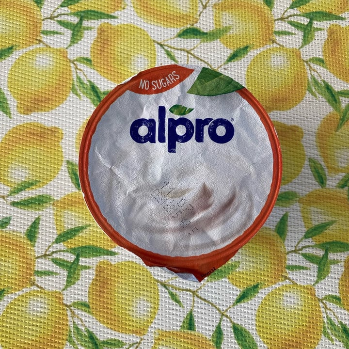 photo of Alpro Naturale Senza Zuccheri shared by @manumanu on  30 Jun 2022 - review