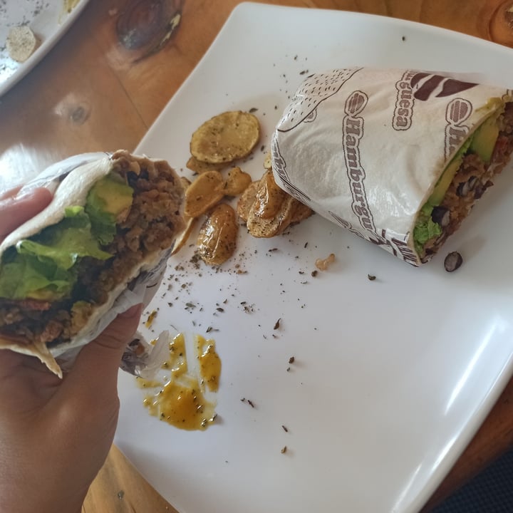 photo of Vegan'us Burrito vegano shared by @lauramartinez on  02 Mar 2021 - review