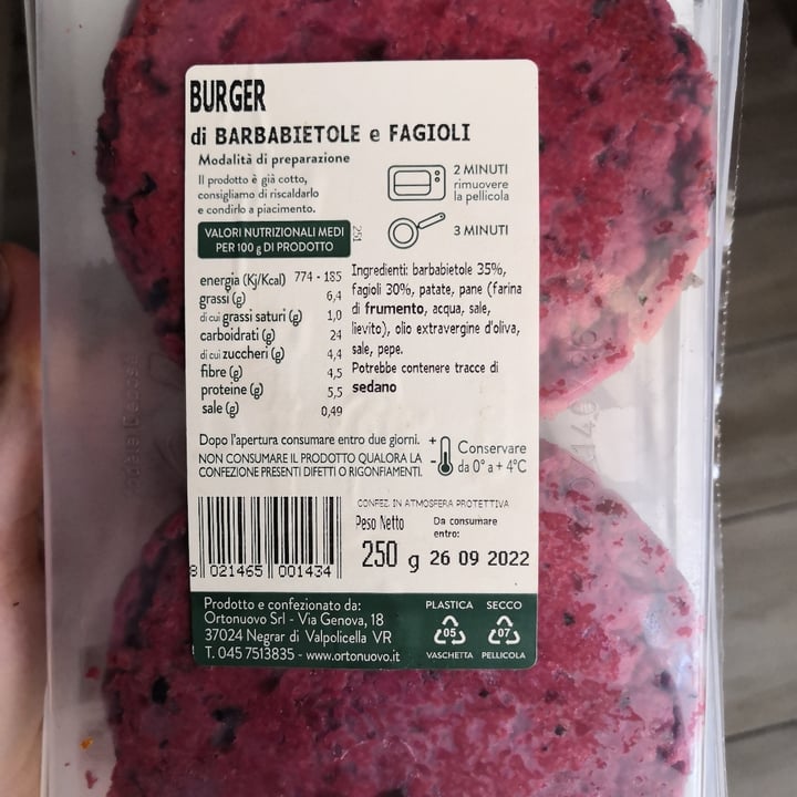 review photo of Ortonuovo Burger di barbabietole e fagioli shared by @criscros on 16 Sep 2022 - review