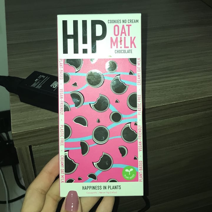 photo of HIP (H!P) H!P cookies no cream oat milk chocolate shared by @isabelamarino on  23 Feb 2022 - review