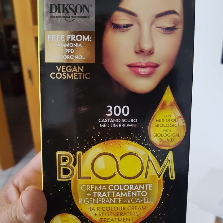 photo of Dikson Crema colorante + trattamento rigenerante per capelli shared by @pandora2013 on  21 Apr 2022 - review