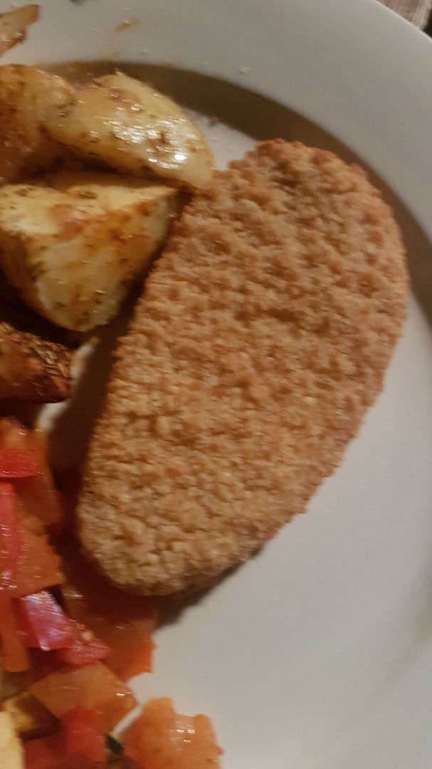 photo of Quorn Crumbed Schnitzels shared by @kmazz on  28 Jul 2020 - review