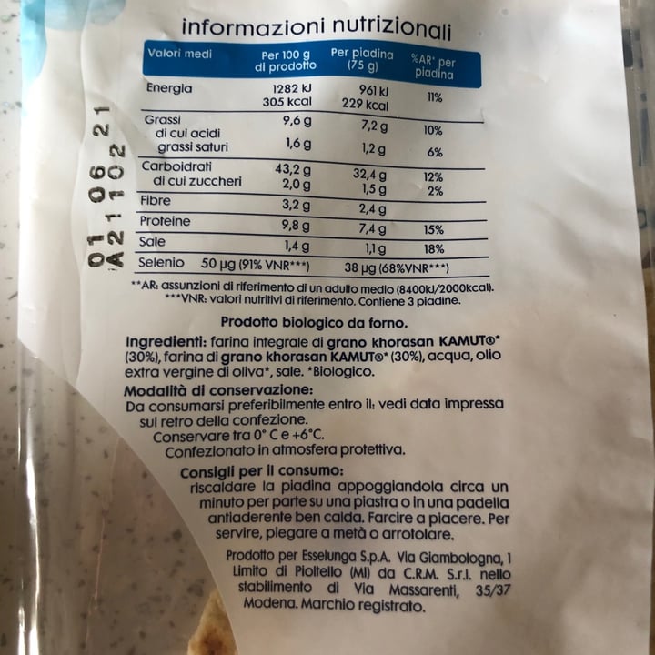 review photo of Esselunga Piadine integrali shared by @nineines on 29 Apr 2021 - review