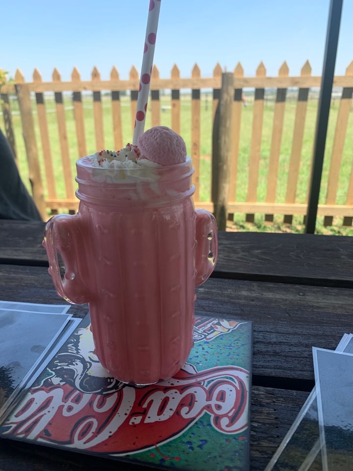 photo of Asher's Corner Cafe @ Ashers Farm Sanctuary Strawberry Marshmallow Milkshake shared by @chironix on  20 Feb 2020 - review