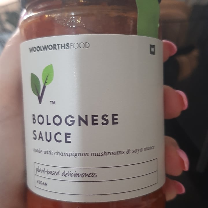photo of Woolworths Food Bolognaise sauce shared by @vickibragman on  28 Sep 2021 - review