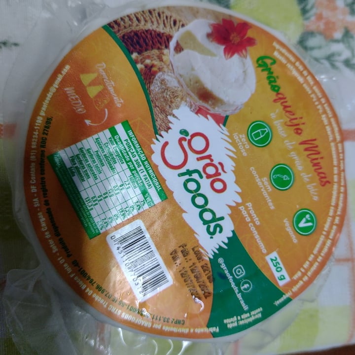 photo of Grão foods Queijo de grão de bico tipo minas shared by @clarapinto on  16 May 2022 - review