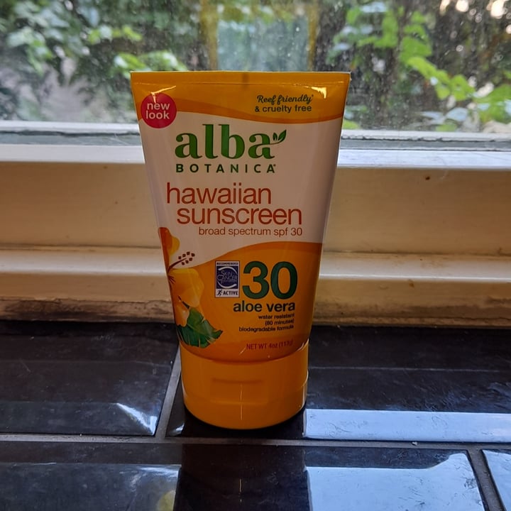 photo of Alba Botanica Hawaiian sunscreen shared by @saragomz on  23 Jul 2021 - review