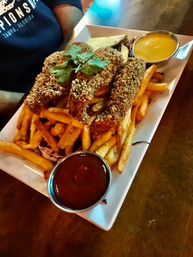 Foto del plato “Chicken tenders”