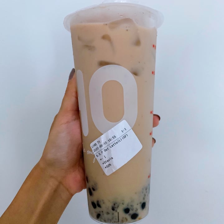 photo of LiHO TEA @ Paya Lebar MRT Brown sugar pearl oat milk latte shared by @melogello on  10 Jul 2021 - review