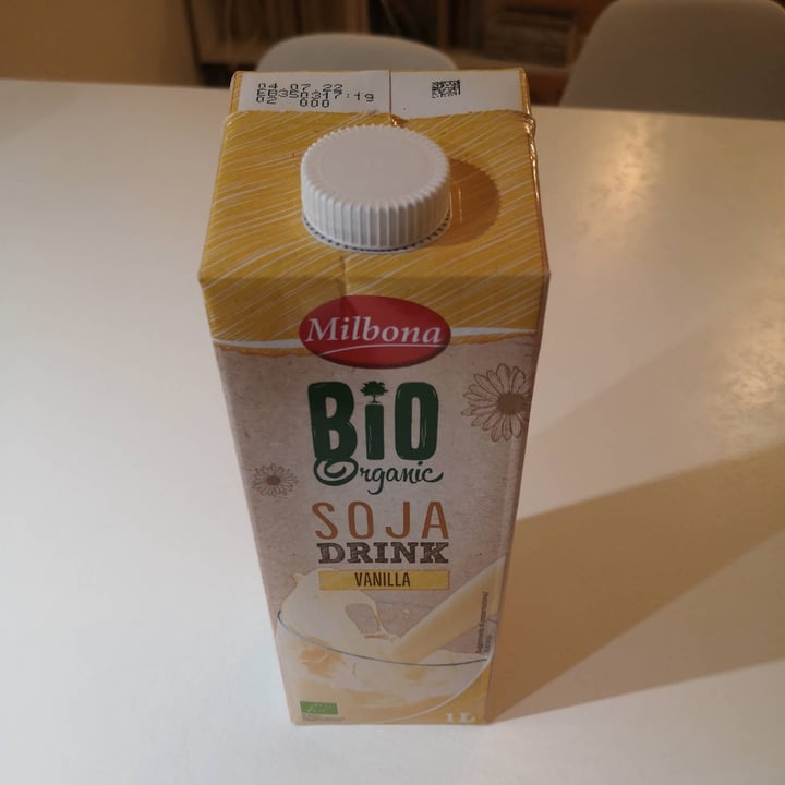 photo of Milbona Bio organic soya drink Vanilla shared by @laurarft on  27 Nov 2021 - review
