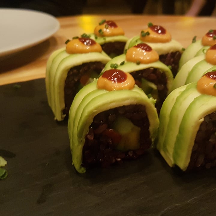 review photo of Roots & Rolls Crunchy - Sushi - Uramaki shared by @kons on 01 Jun 2020 - review