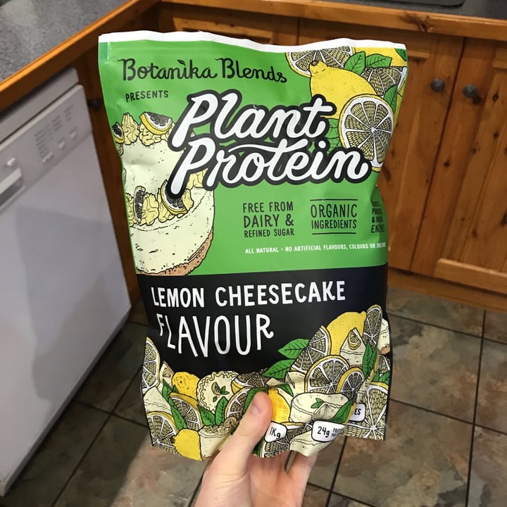 photo of Botanika Blends Botanika Blends Lemon Cheesecake Plant Protien shared by @hallejorj on  09 May 2020 - review