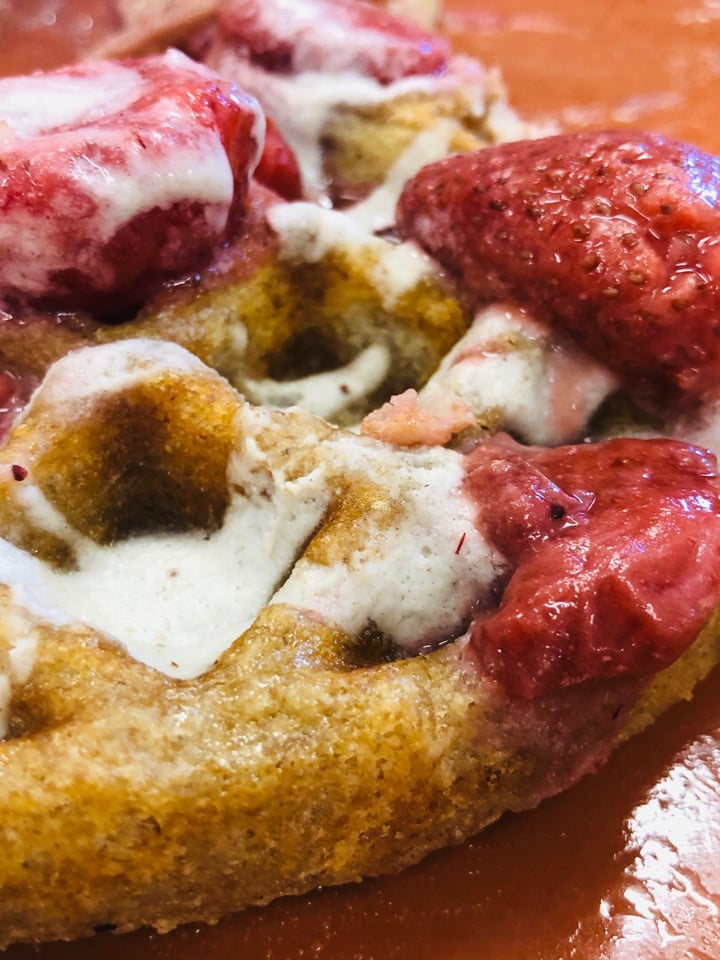 photo of Purple Sprout Cafe Waffle With Strawberry Jam shared by @sofiasienna on  27 Mar 2019 - review