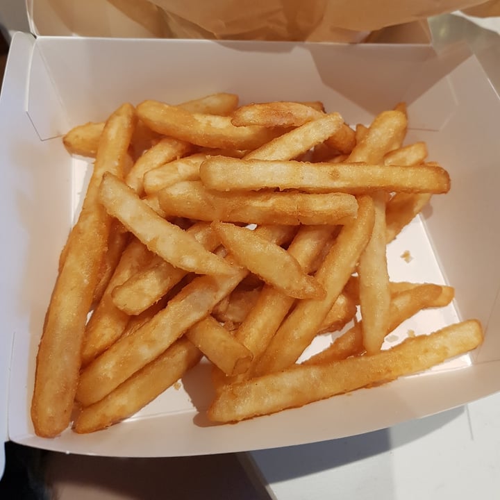 photo of Love Handle  Golden Fries shared by @shanna on  24 Aug 2020 - review