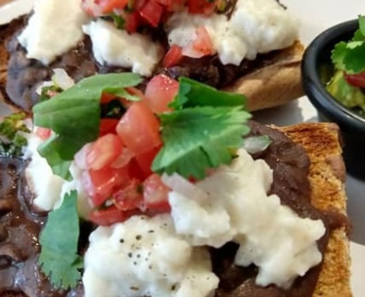 photo of Vegan Planet Molletes shared by @erikayuliana on  21 Jan 2020 - review