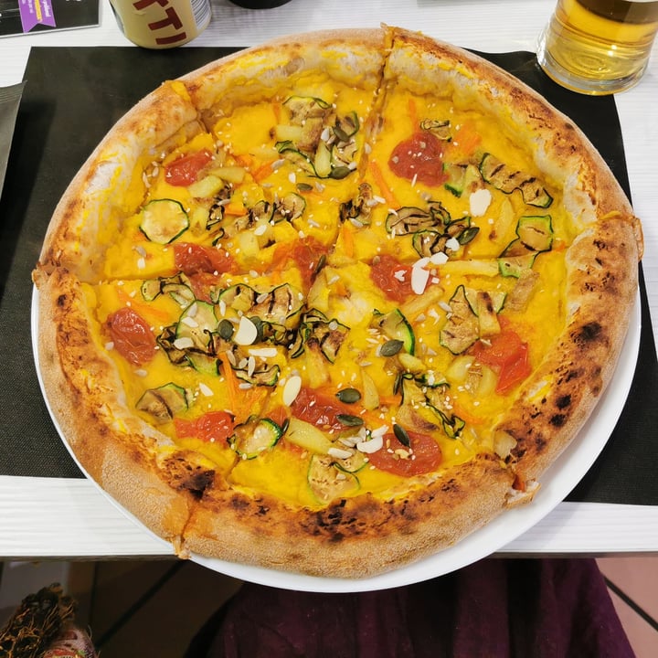photo of Pizzeria Quarto Senso Pizza Vegana shared by @lasavo on  24 Dec 2021 - review