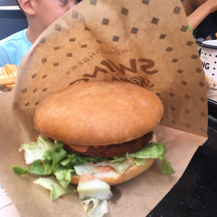 photo of Swing Kitchen Swing Burger shared by @taz on  19 Nov 2022 - review