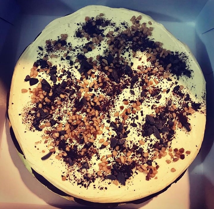 photo of The Caker Vegan Dark Chocolate & Espresso Cake shared by @corinna on  03 Oct 2019 - review