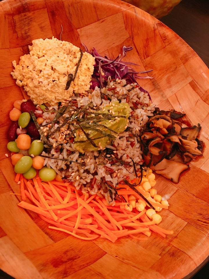 review photo of Well Dressed Salad Bar Olive Rice Buddha Bowl shared by @cat on 18 Aug 2019 - review