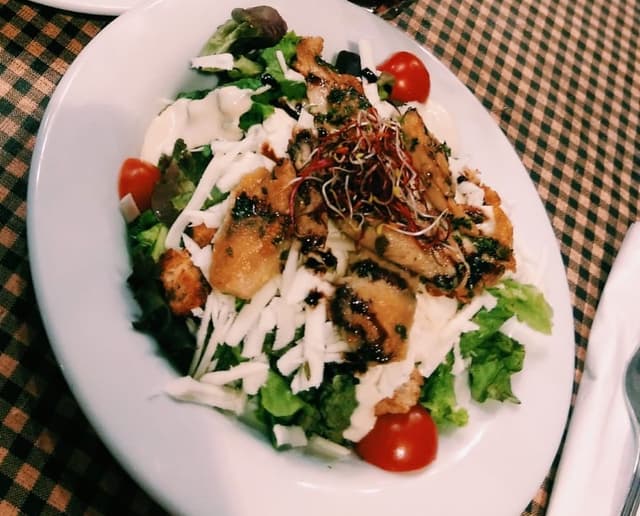 Foto del plato “Cesar Salad vegana”