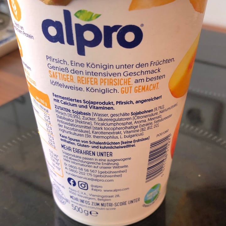 photo of Alpro Joghurt Pfirsich shared by @marenvansoest on  11 Sep 2021 - review