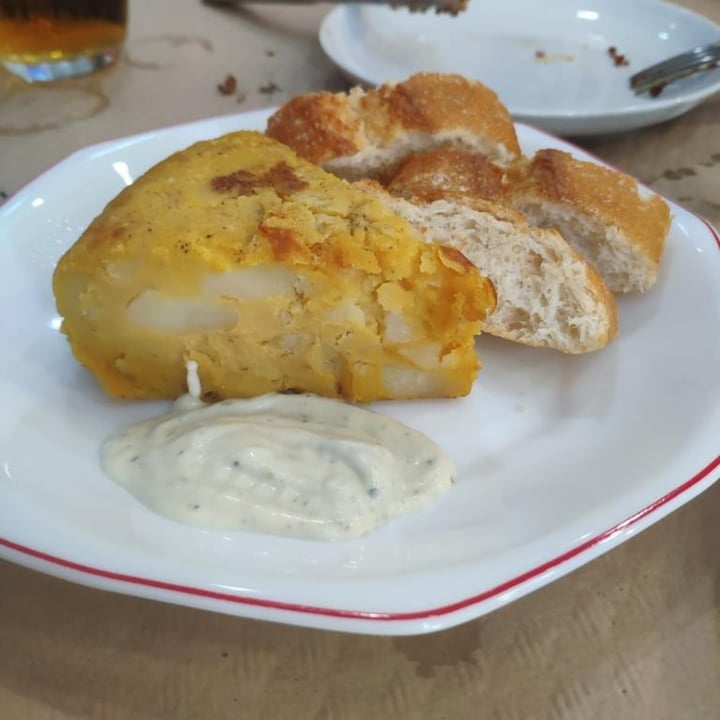 photo of Mostaza Y Media Pincho de tortilla shared by @rcrdani on  27 Apr 2022 - review