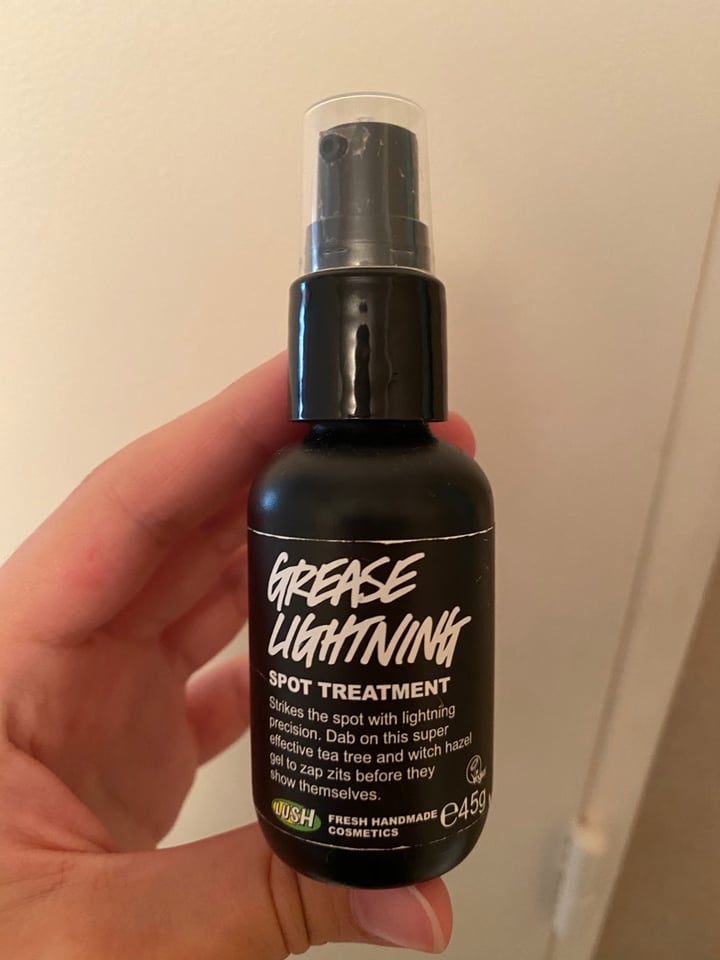 photo of LUSH Fresh Handmade Cosmetics Grease Lightning (Brufolo Bill) shared by @veggihallows on  27 Feb 2020 - review