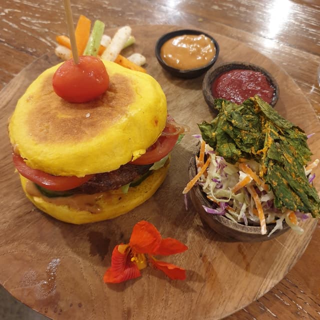 Photo of the dish “Smokey Burger”