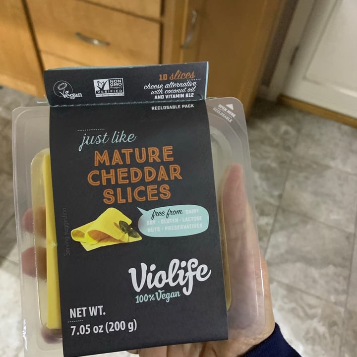 review photo of Violife Mature Cheddar Slices shared by @bernie17 on 31 Dec 2020 - review