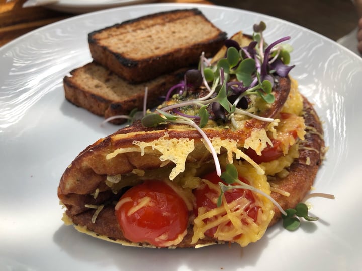 photo of The Courtyard Café Courtyard vegan omelette shared by @ethanmyers on  21 Dec 2019 - review