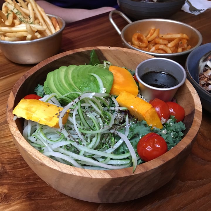photo of Free the Robot Kale, Pumpkin & Avocado Salad shared by @vikas on  20 Jun 2018 - review