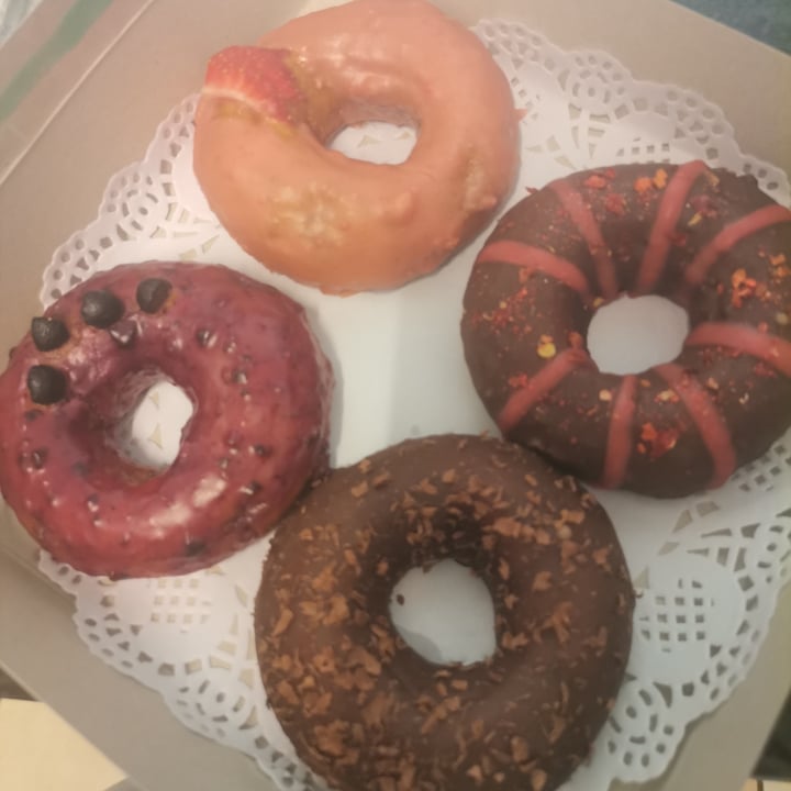photo of Hulis Donuts Donuts shared by @rianca on  29 Sep 2021 - review