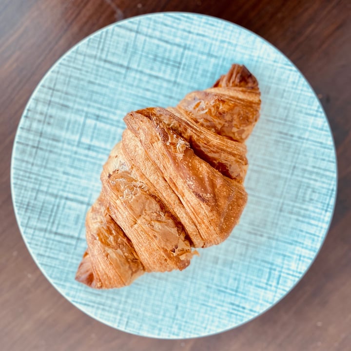 photo of Privé Tiong Bahru Croissant shared by @vikas on  07 Aug 2020 - review