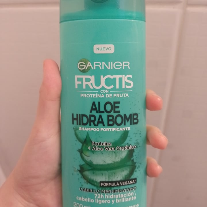 review photo of Garnier Shampoo aloe Hydra bomb shared by @alyerim on 13 May 2022 - review